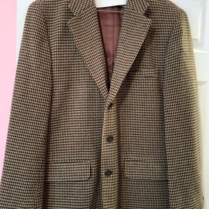 Men’s suit coat